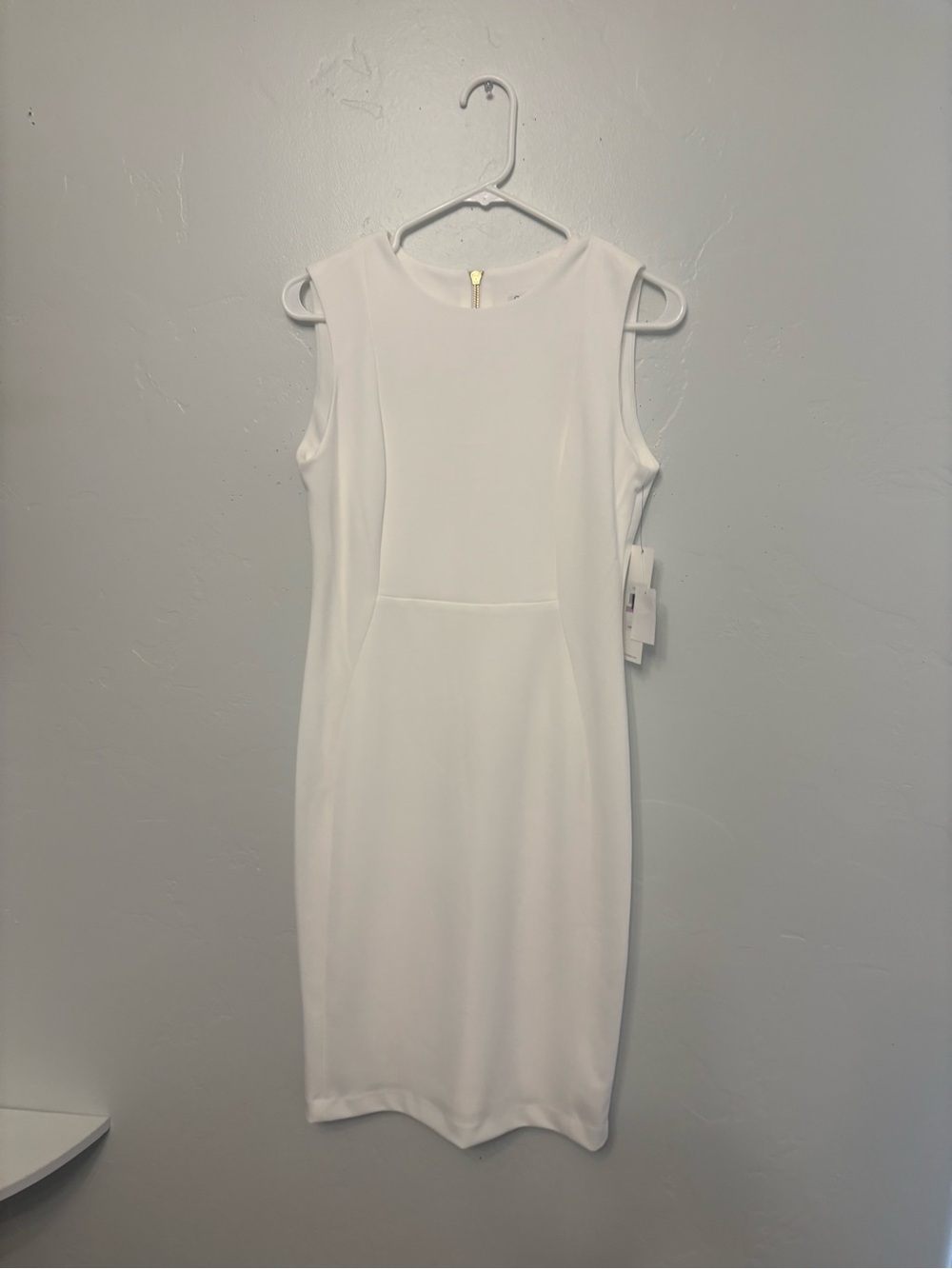 Calvin Klein White Sleeveless Sheath Dress - Picture 2 of 9